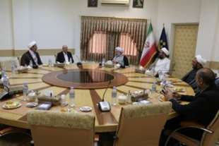  وزیر علوم با رئیس جامعه المصطفی دیدار کرد